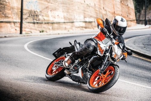 Imagen 15 de 17 de Moto Naked Calle Ktm Duke 200 Financiada Cuota Urquiza Motos