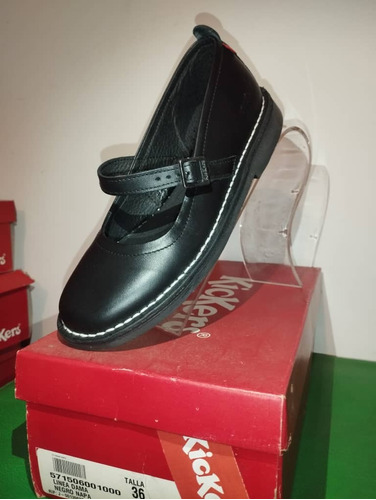 Zapato Colegial Hebilla Para Niña Marca Kickers Mod 57150