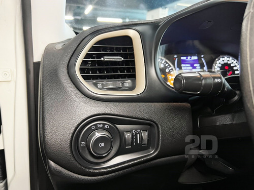 Jeep Renegade 1.8 16V FLEX 4P AUTOMÁTICO