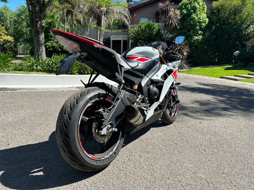 Yamaha R6 2012