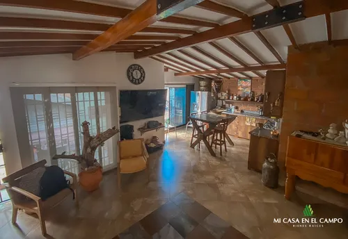 Casa En Venta A 2 Cuadras Del Parque De Bello