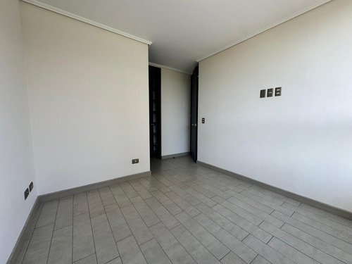 Tu Nuevo Hogar En Macul Depto. En Renta 2d+2b+terraza