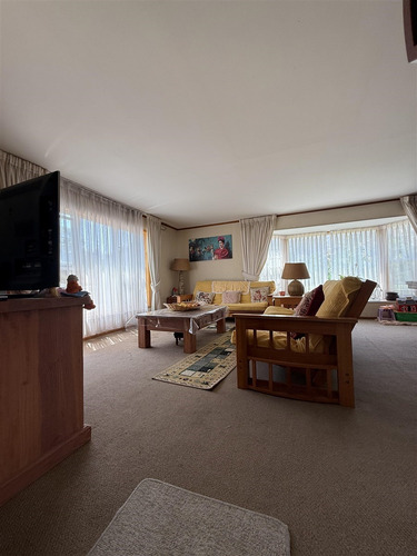 Casa En Venta De 4 Dorm. En Paine