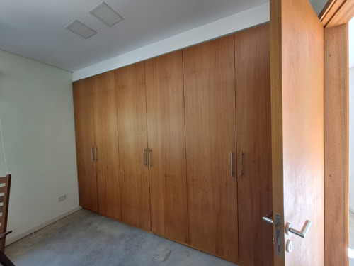Dueño Vende Urgente Casa En Dos Plantas (340 M²) Sobre Terreno De 1700 M² En Club De Campo Miralagos, Golf Y Spa
