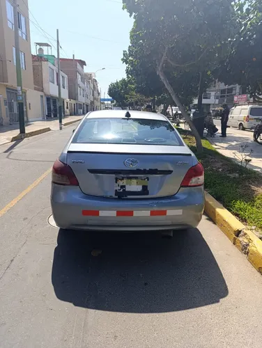 Se Vende Toyota Yaris 2011 Completamente Operativo