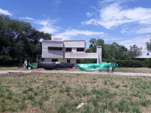 Casa En Venta En Juana Koslay
