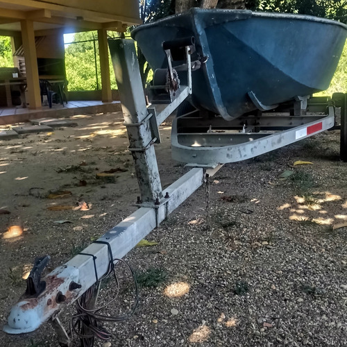 Trailer Y Lancha De Aluminio 12 Pies (Usado)