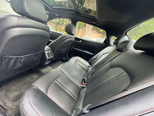 Kia Optima 2.0 L Turbo Gdi Sx At