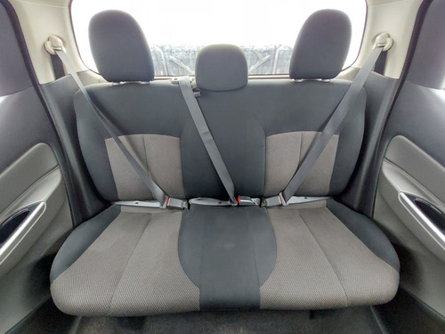 Mitsubishi L200 Triton 2.4 16V TURBO DIESEL GLS CD 4X4 AUTOMÁTICO