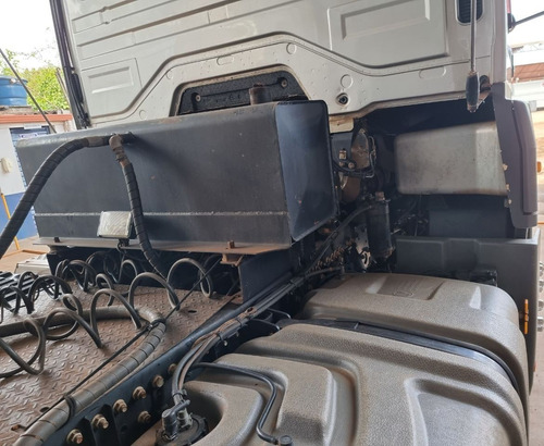 Imagem 3 de 15 de Mercedes-benz Axor 2536 Ano 2019 Com Retarder