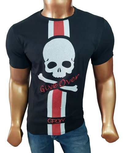 Playera Give Over, En Pedrería. Slim Fit. 