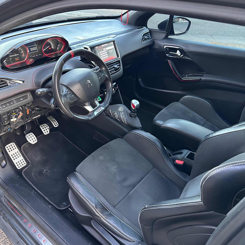 Peugeot 208 1.6 Gti
