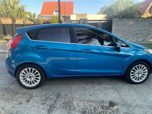 Ford Fiesta Kinetic Design 1.6 Design 120cv Titanium 2015