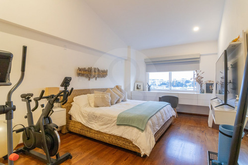 Bajo De Precio! Venta De Espectacular Ph Con Muebles En Residencial Vista Alta!