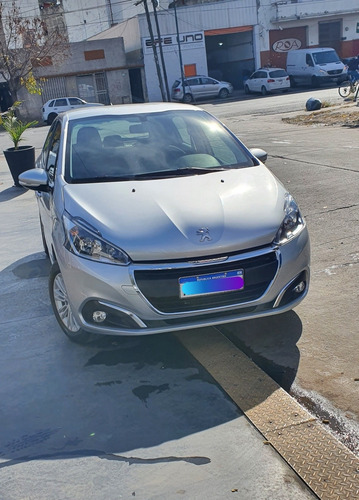 Peugeot 208 1.6 Allure 2019