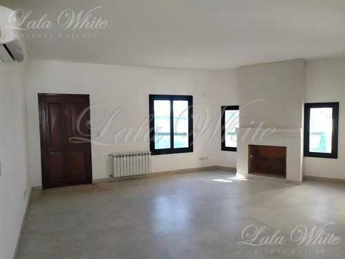 Imagen 3 de 12 de Venta - Departamento 2 Amb. En Pueblo Mediterraneo - La Providencia