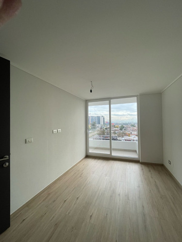 Arriendo Depto 1d1b Frente A Bupa, Macul Con Est. Opcional