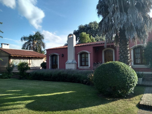 Imagen 1 de 30 de Villa Belgrano  Espectacular Casa Con Parque Y Pileta
