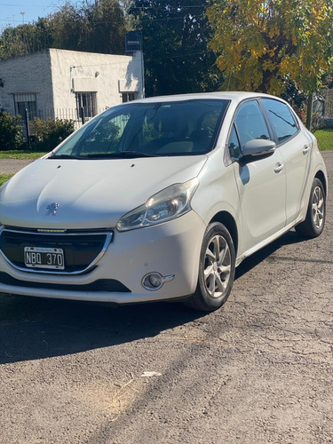 Peugeot 208 1.5 Allure