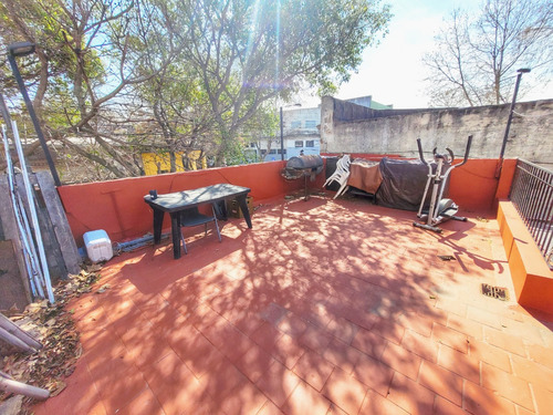Ph En Venta Chacarita - Lm Propiedades