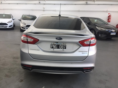 Ford Mondeo Titanium