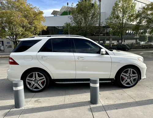 Mercedes-Benz Clase M 5.5l Ml 63 Amg Mt