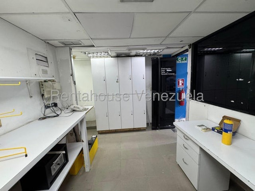 Local Comercial A Pie De Calle En Alquiler En Colinas De Bello Monte 25-18406 Cs