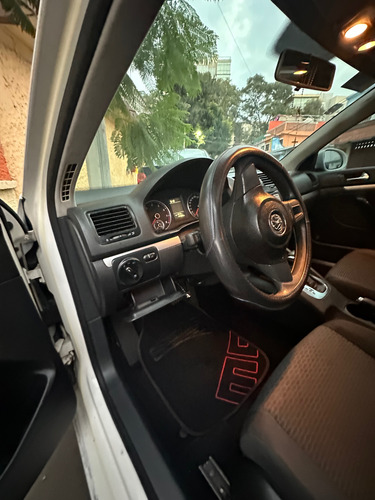 Volkswagen Bora 2.5 Style Tiptronic Bt At