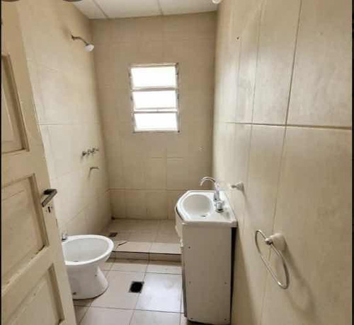Departamento En Venta - 1 Dormitorio 2 Baños - Local - 142mts2 - Moreno