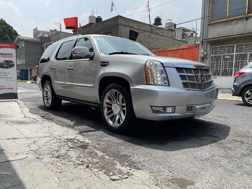 Imagen 3 de 15 de Cadillac Escalade 6.2l Platinum 4x4