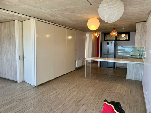 Moderno Departamento En Venta 3d+2b+2est+2bod, Mirador Barón