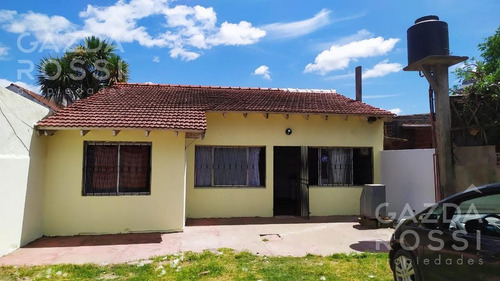 Imagen 2 de 13 de Casa - Longchamps