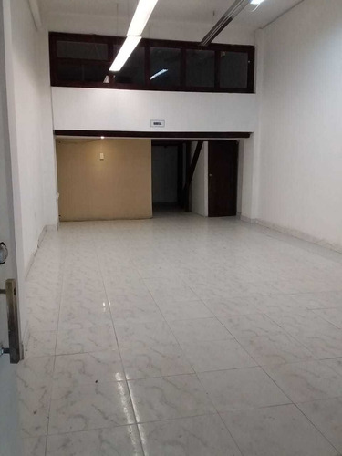 Local En Arriendo - Centro
