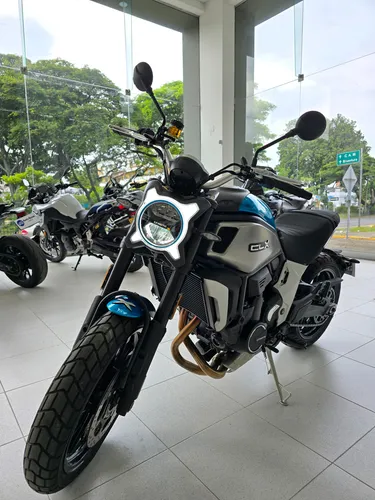 Cfmoto 700clx-h / 2024