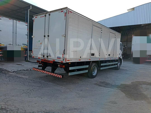 Imagem 8 de 15 de Ford Cargo 1719 4x2 Ano 2015 Com Bau 7m