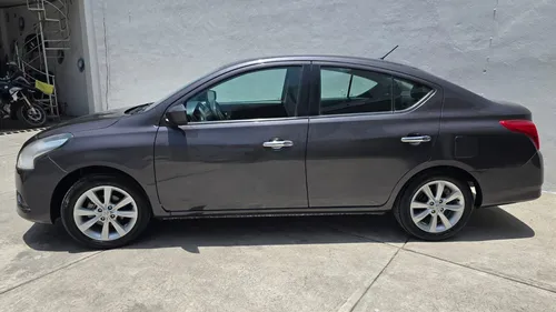 Nissan Versa 1.6 Advance Mt