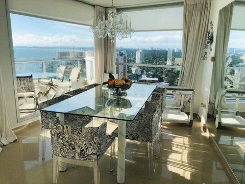 Imagen 4 de 19 de Apartamento En Venta, Mansa, Venta Temporario, 3 Dormitorios , Punta Del Este