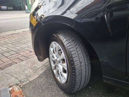 Fiat Palio Palio Attractive 1.0 8V (Flex)