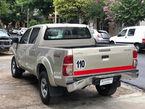 Toyota Hilux Sr 4x4