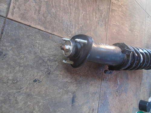 Imagen 1 de 3 de Vendo Amartiguador Tras. Der. De Lexus Is250, # 48530-53121
