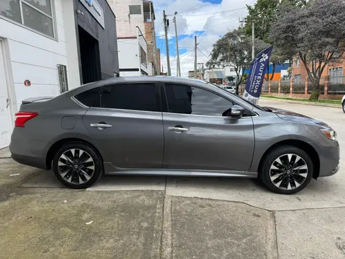 Nissan Sentra 1.8 B17 Fl Sr