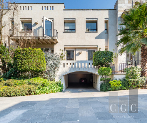 Espectacular Residencia En Jardines Del Pedregal