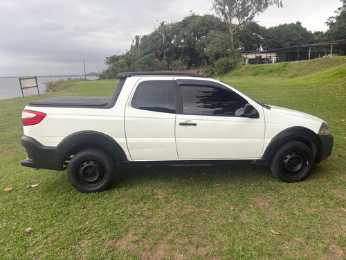 Fiat Strada 1.4 Hard Working Cab. Dupla Flex 3p