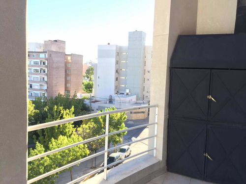 Imagen 11 de 14 de Los Olivos Suite - Depto. 2 Hab, Cochera, Asador En Balcón
