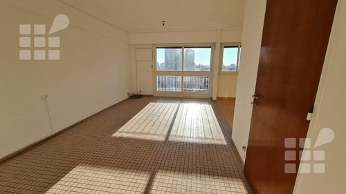 Imagen 3 de 17 de Departamento - La Plata