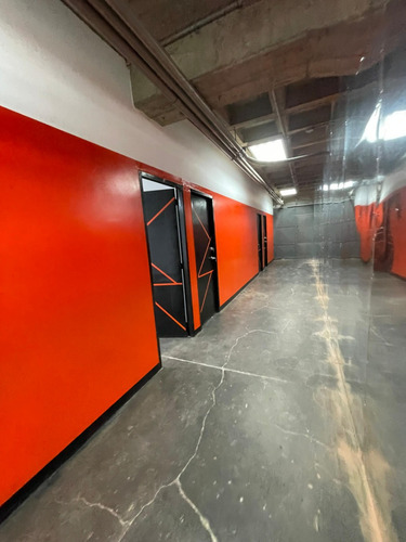Alquiler Deposito En Zona Industrial La Lebrun De 28m2