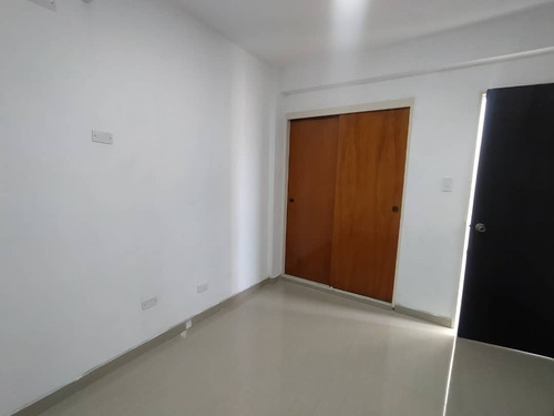Imagen 13 de 19 de Casa - Quinta En Trigal Norte, Valencia. Negociable