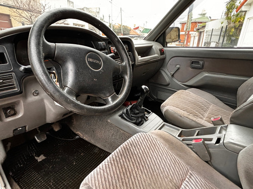 Isuzu Pick Up 2.8 Turbo D/c 4x2