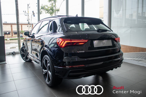 Audi Q3 2.0 40 TFSI GASOLINA PERFORMANCE BLACK PLUS QUATTRO TIPTRONIC