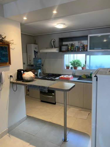 Imagen 4 de 13 de Duplex En Complejo Cerrado A Mts De Avenida Peron-yb